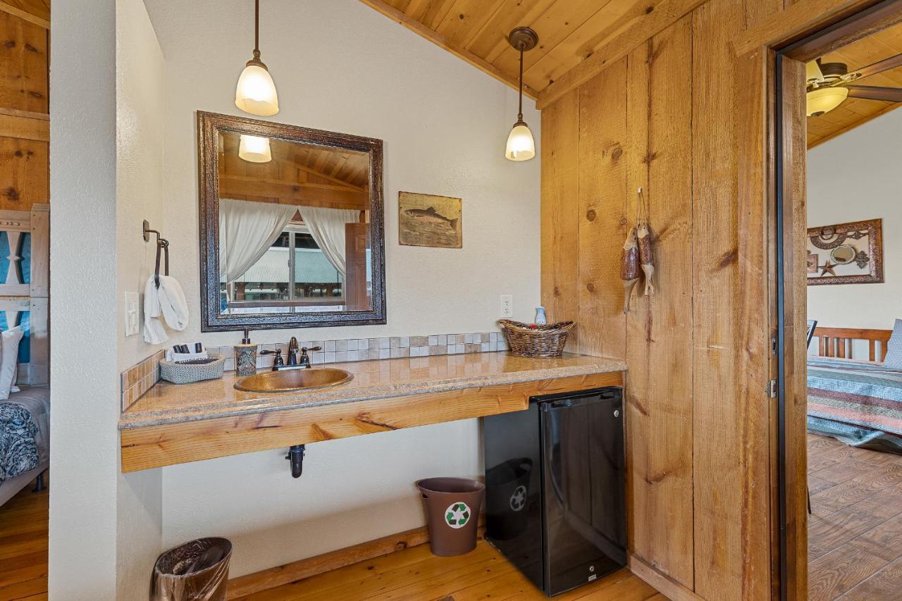 Bed and Breakfast Trapper'S Rendezvous Williams Exterior foto